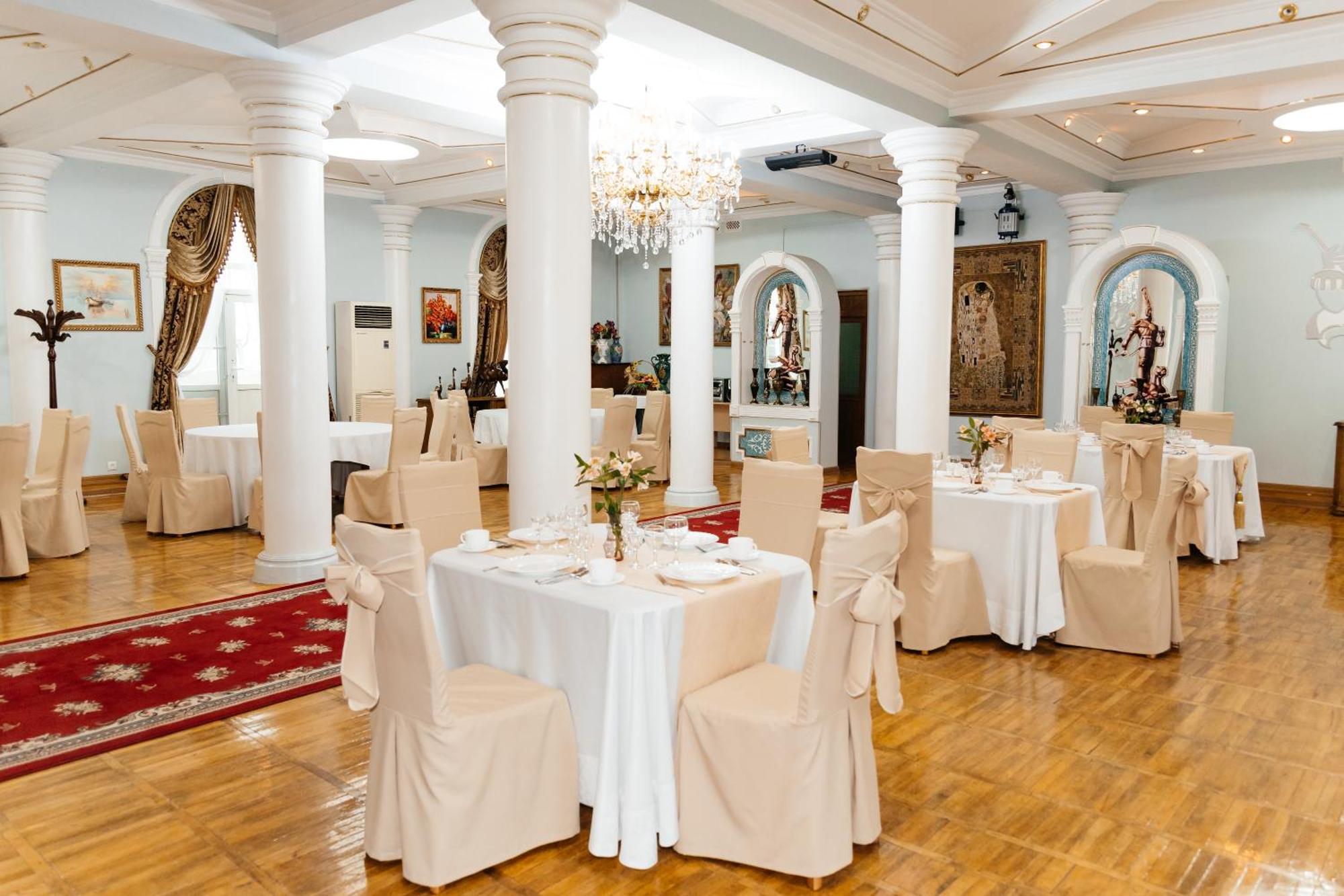 Hotel ВаYan Шымкент Экстерьер фото