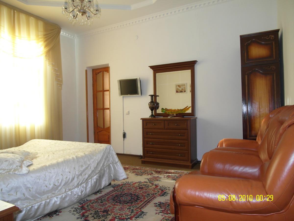 Hotel ВаYan Шымкент Экстерьер фото