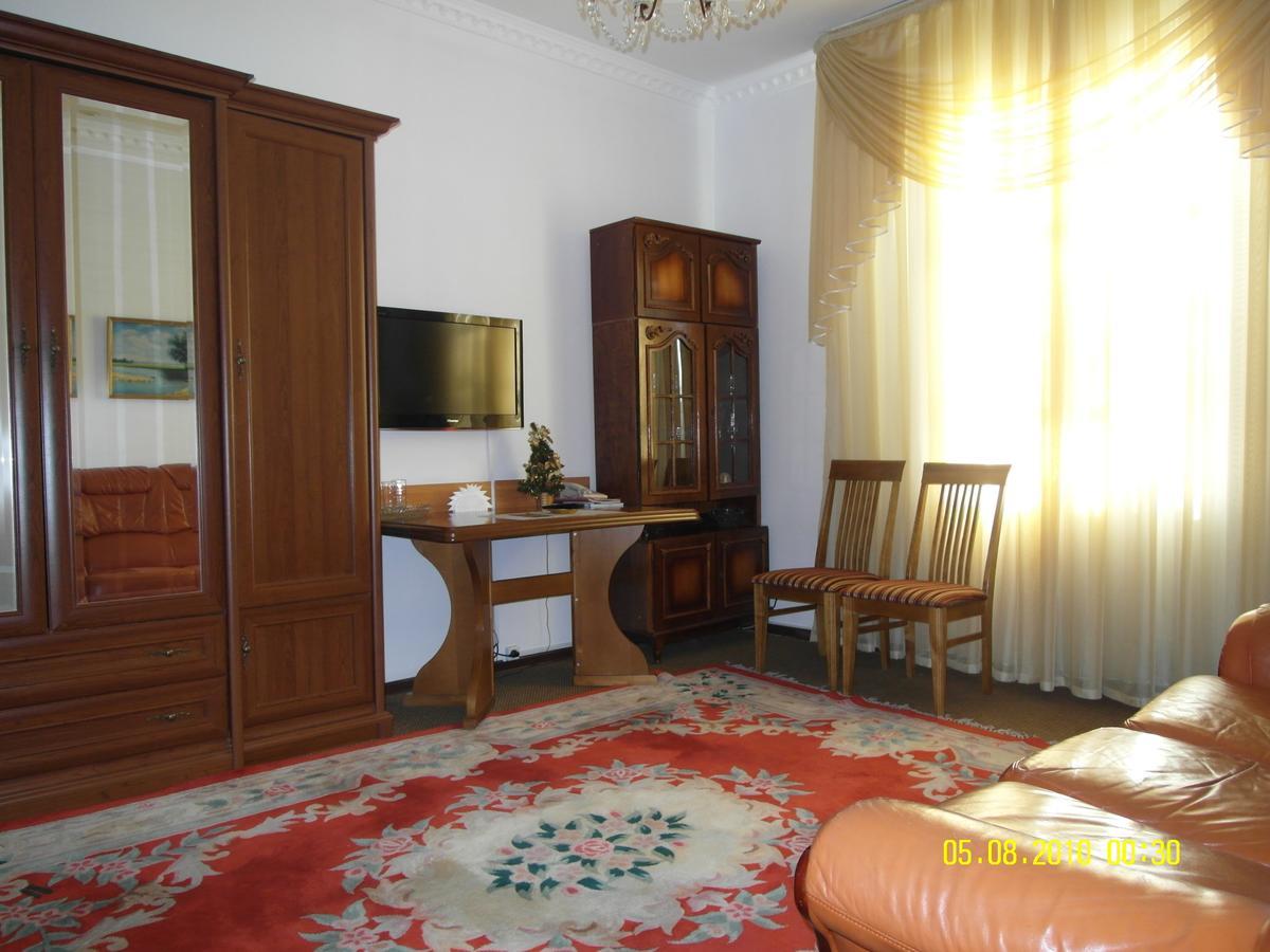 Hotel ВаYan Шымкент Экстерьер фото