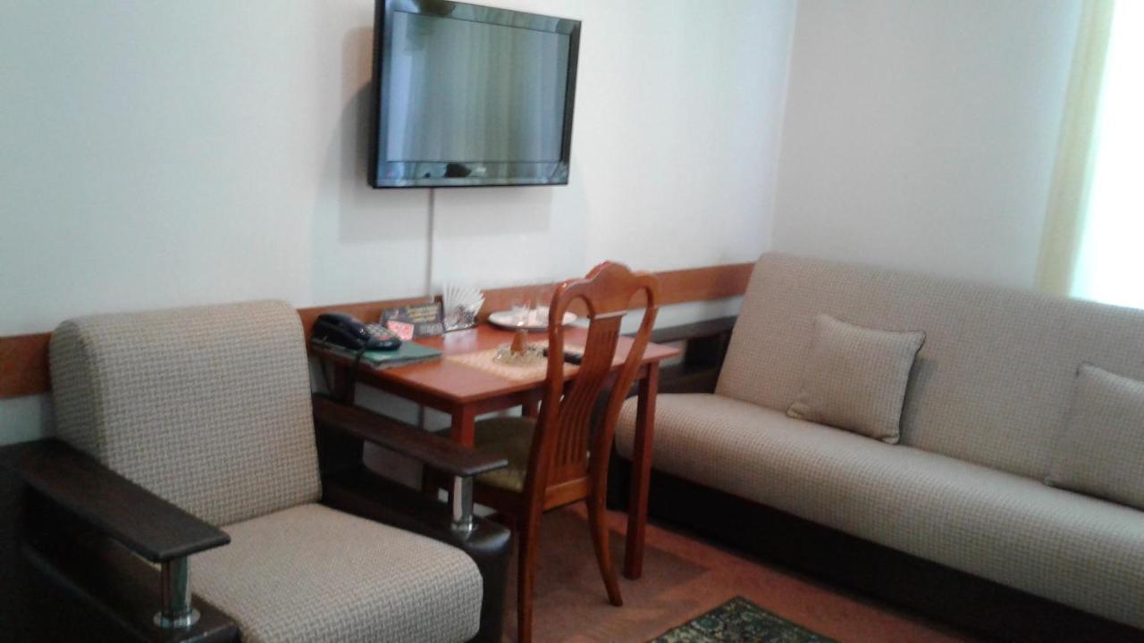 Hotel ВаYan Шымкент Экстерьер фото